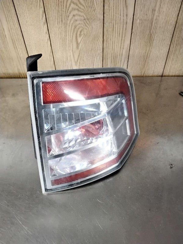 Tail Light Assembly FORD EDGE Right 07 08 09 10