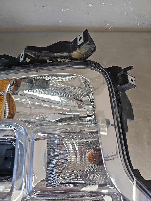 2015-2017 Ford F150 Pickup Right Headlamp Assembly OEM# FL3Z13008A