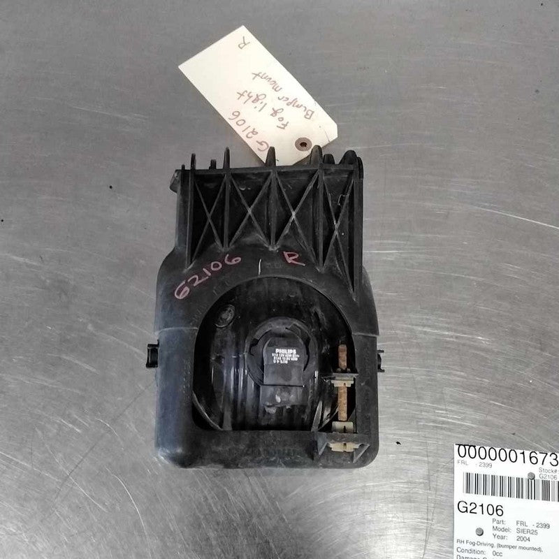 Fog/mark/park/turn Light/lamp GMC SIERRA 2500 Right 04 05 06 07