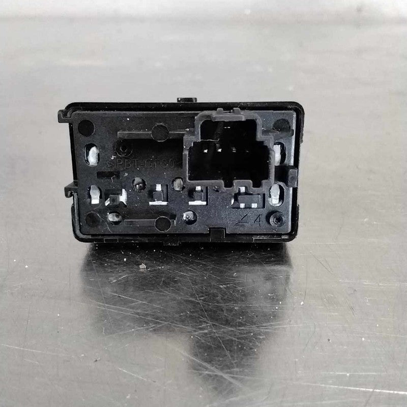 Door Switch Front MERCURY SABLE 08 09