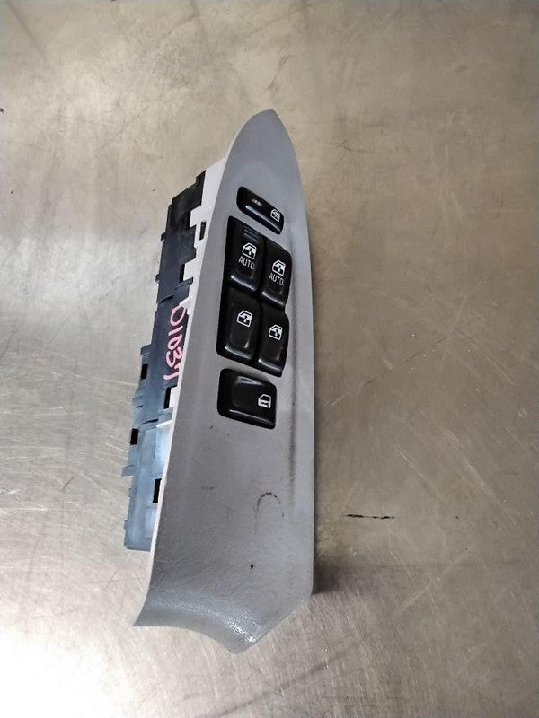 Door Switch Front TRAILBLAZER EXT 05