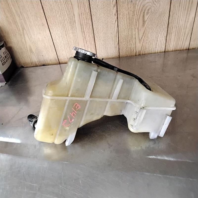Coolant Recovery Bottle CHRYSLER 300 05