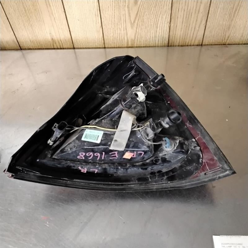 Tail Light Assembly PONTIAC GRAND PRIX Left 04 05 06 07 08