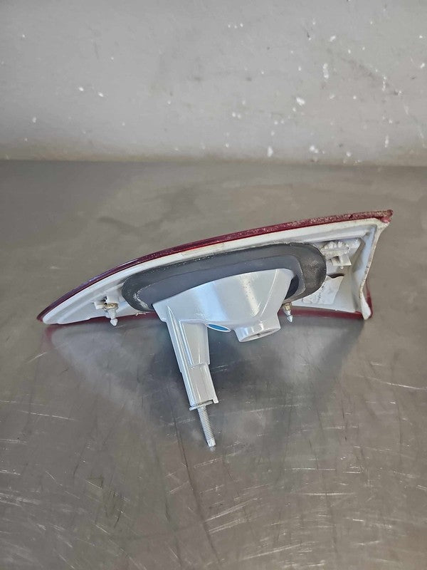 2013-2016 Ford Escape Right Tail Light Assembly