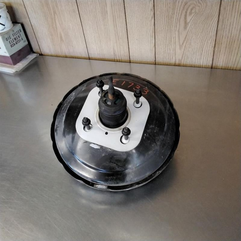 2004-2007 Chrysler Town & Country Power Brake Booster OEM#4721613AA