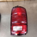 Tail Light Assembly FORD EXPEDITION Right 97 98 99 00 01 02