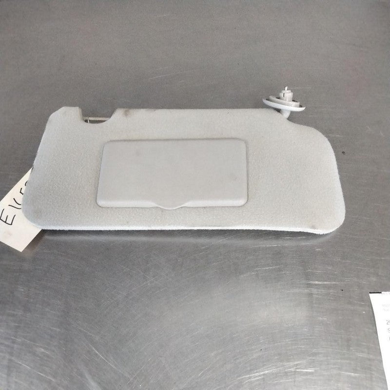 Sun Visor SATURN VUE Right 02 03 04 05 06 07