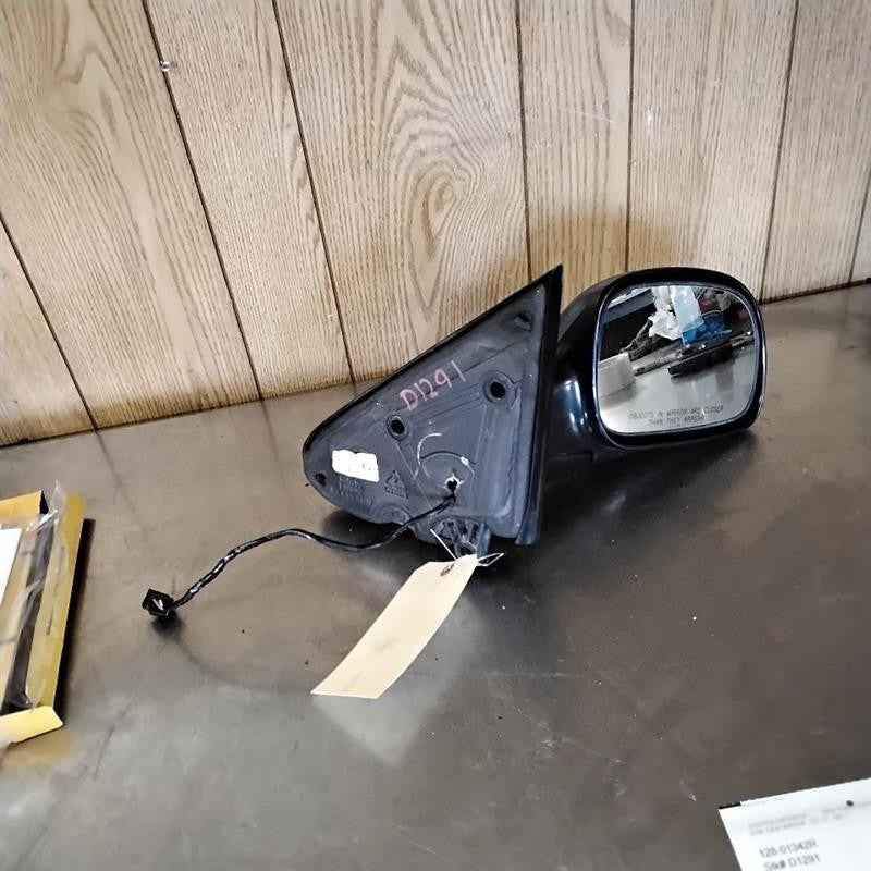 Door Mirror CHRYSLER TOWN CNTRY Right 01 02 03 04