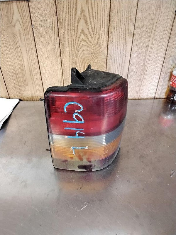 Tail Light Assembly JEEP GRAND CHEROKEE Left 93 94 95 96 97 98