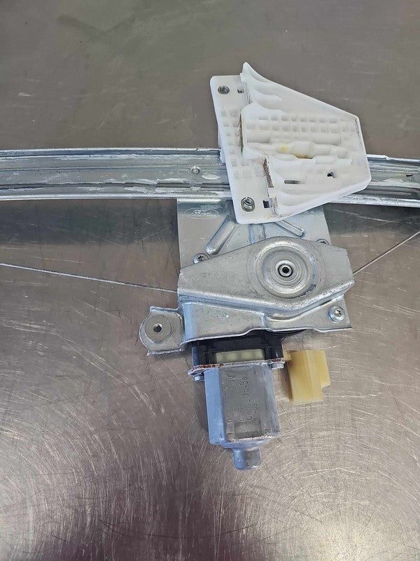 Side/rear/cargo Regulator FORD ESCAPE Left 13 14 15 16 17 18 19