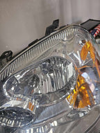 2005-2007 Ford 500 Left Headlamp Assembly