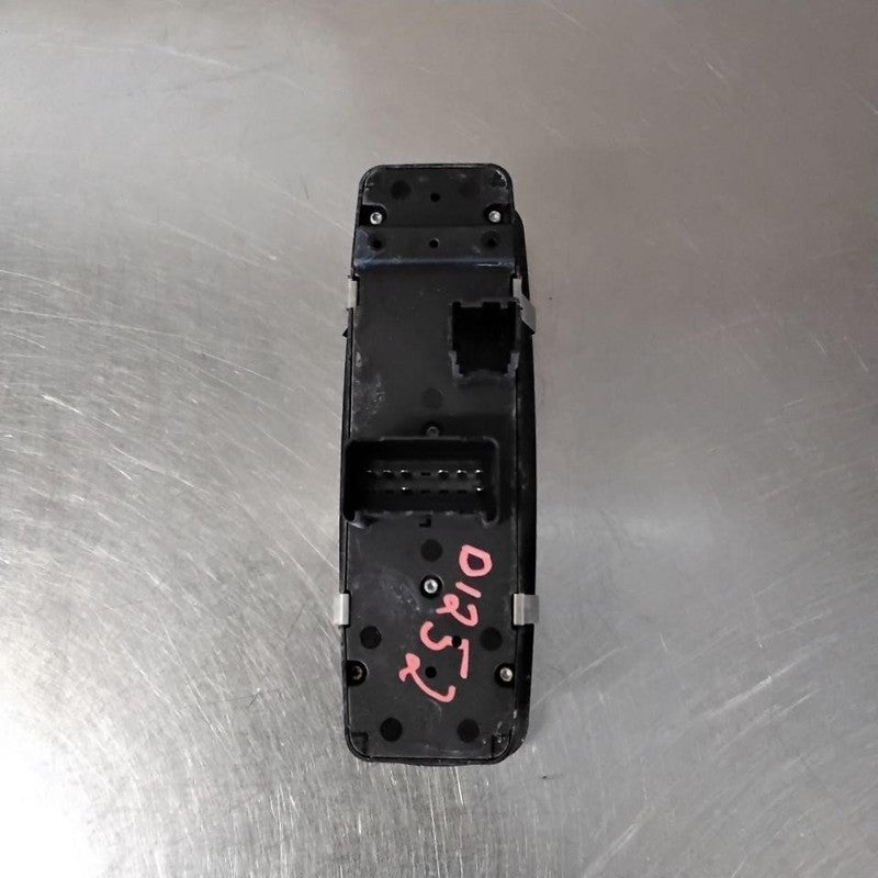 Door Switch Front CHRYSLER TOWN CNTRY 08 09 10 11