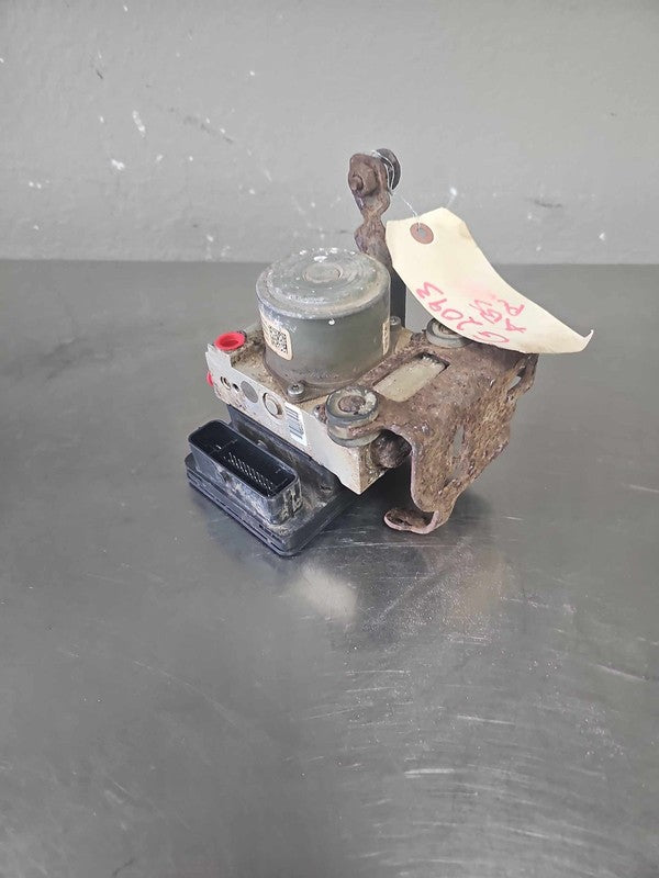 2014-2016 Chevrolet Silverado 1500 Anti-lock Brake Parts Assembly OEM#