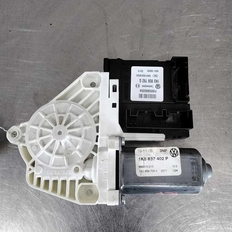 2005-2008 Jetta Except GLI Front Right Power Window Motor OEM#1K095970