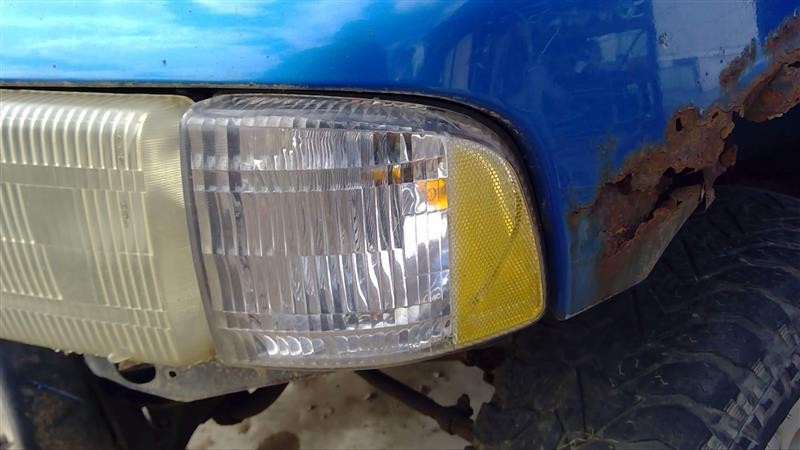 Fog/mark/park/turn Light/lamp DODGE PICKUP 1500 Left 99 00 01