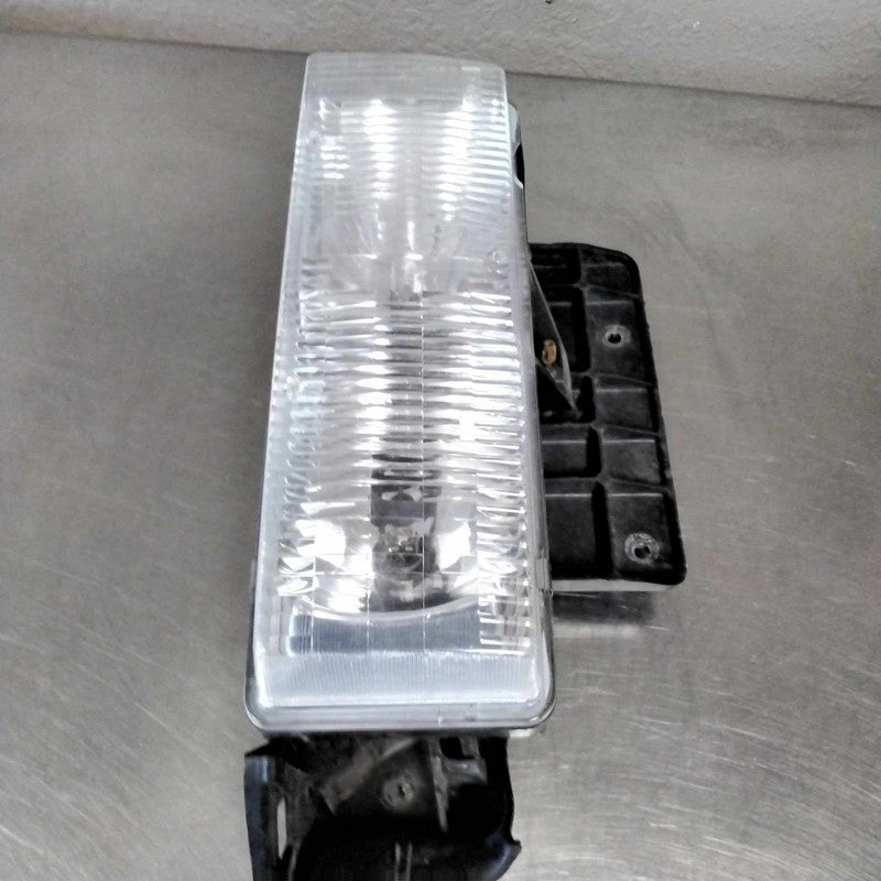 1995-2005 GMC Safari Left Headlamp Assembly OEM#16524091