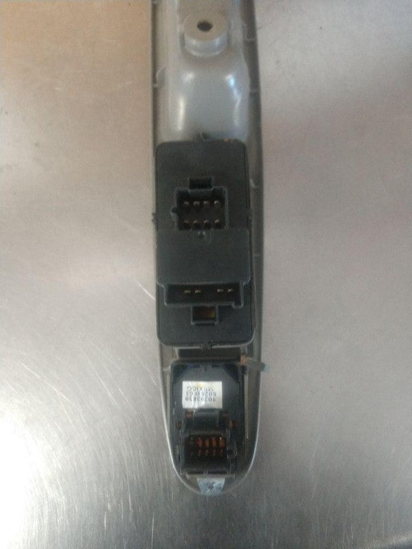 Door Switch Front CHEVY IMPALA 00 01 02 03 04 05