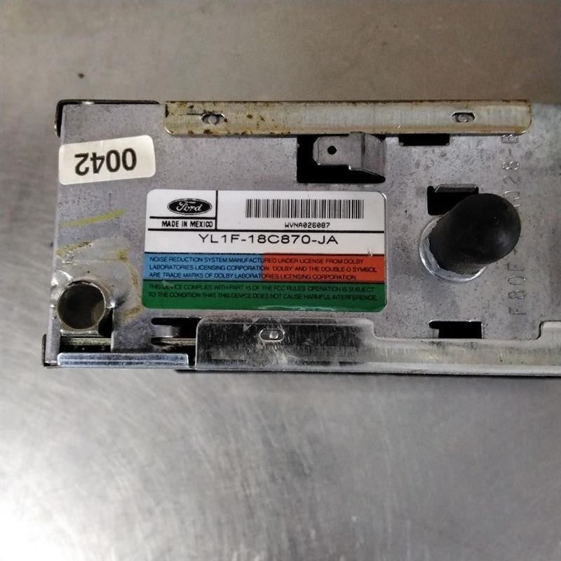 Audio & Visual Equip.(radio) FORD EXPEDITION 99 00 01 02