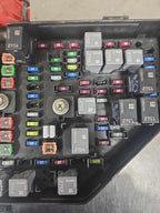 2009 Chevrolet Traverse Engine Fuse Box OEM#25909568