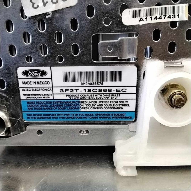1999-2003 Ford Windstar Audio & Visual Equip.(radio) OEM#1F2Z18806BA
