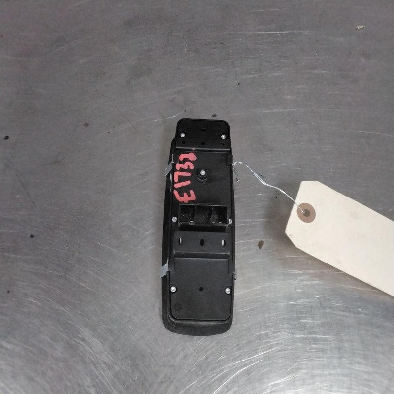 Door Switch Front CHRYSLER 300 11 12 13 14