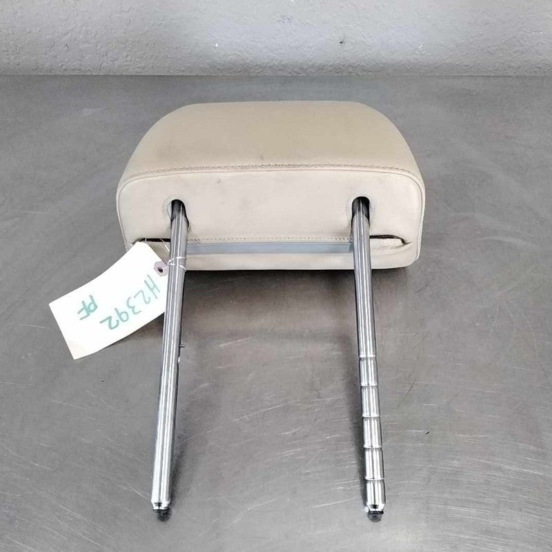2005-2006 Jetta except GLI Front Right Headrest OEM#1K0881904T3Z6