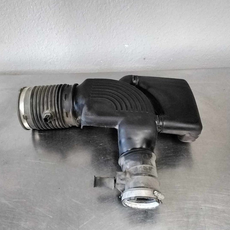 Air Intake Tube/resonator FORD EXPEDITION 04