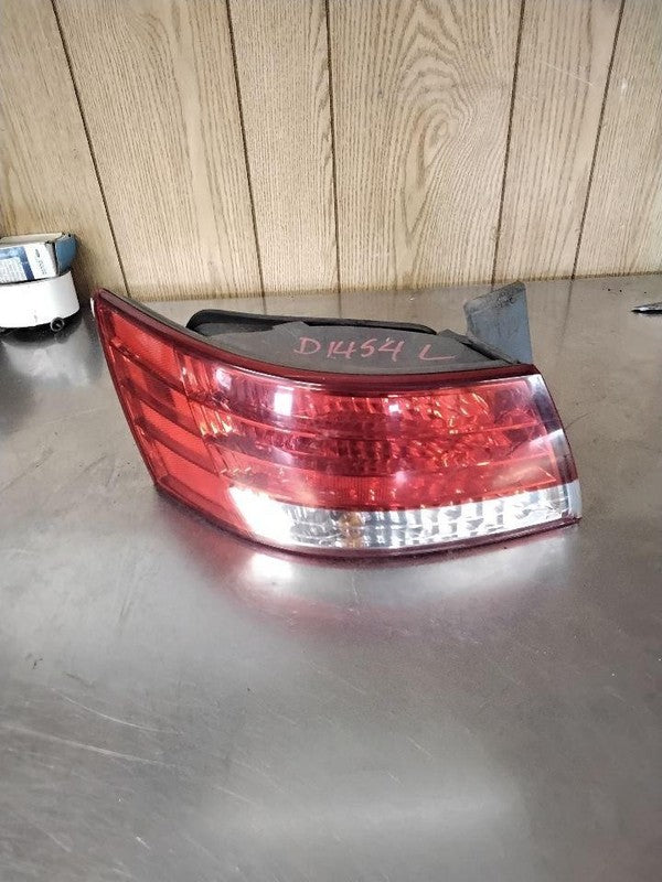 Tail Light Assembly HYUNDAI SONATA Left 08
