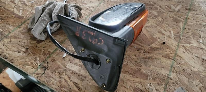 Door Mirror GMC ENVOY Right 02 03 04 05 06