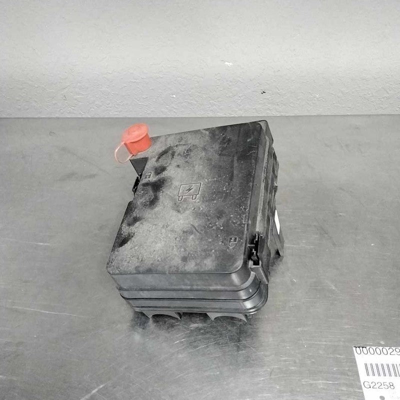 2013-2016 GMC Terrain Engine Fuse Box OEM#22929763