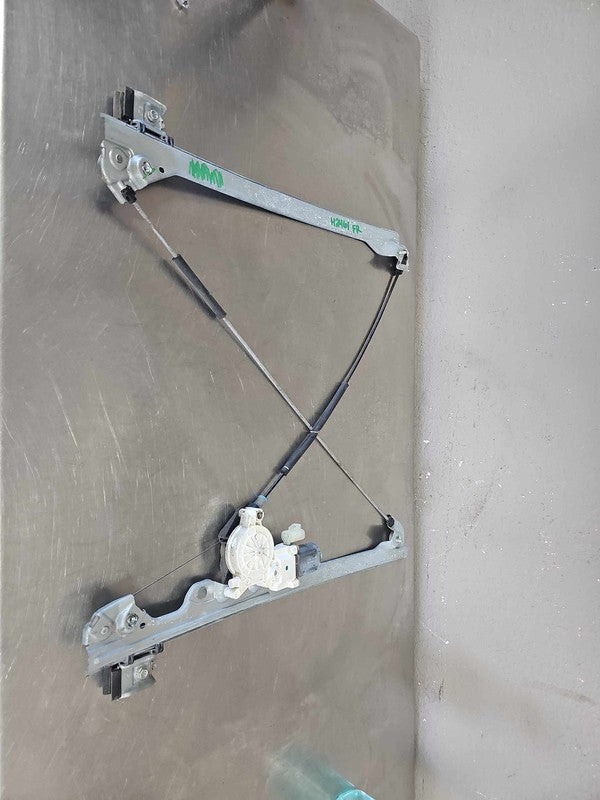 Front Door Regulator CHEVY TAHOE Right 07 08 09 10 11 12 13 14