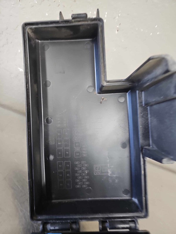 2015 Ford Mustang Engine Fuse Box OEM#FR3Z14290AX