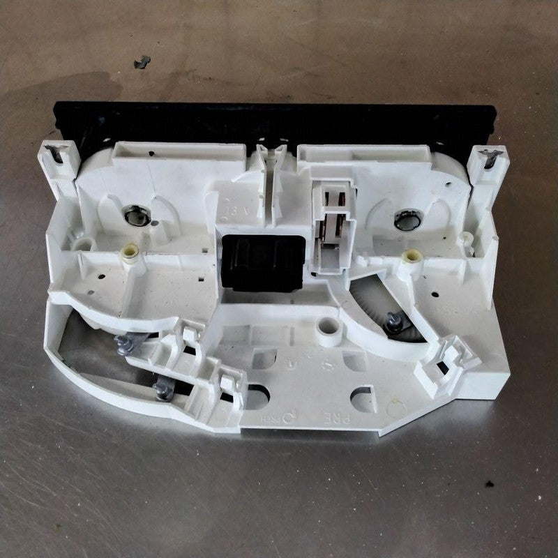 Heater A/c Control VW PASSAT 98 99 00 01 02 03 04 05