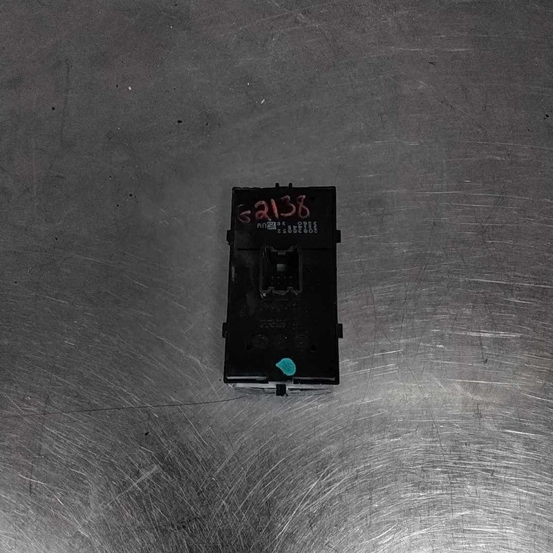 Door Switch Front CHEVY CRUZE 11 12 13 14