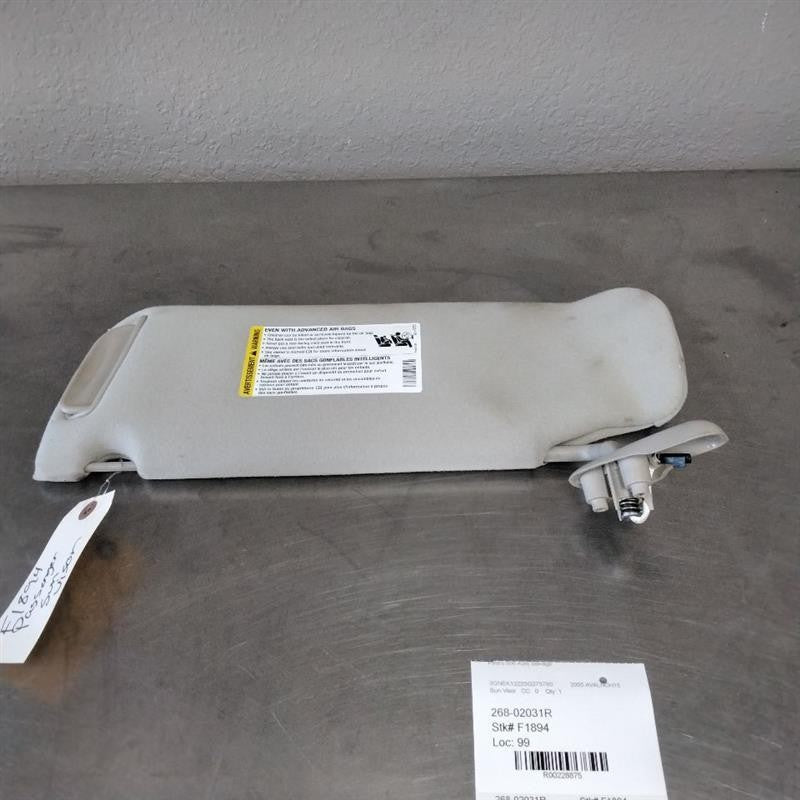 Sun Visor CHEVY AVALANCHE 1500 Right 04 05