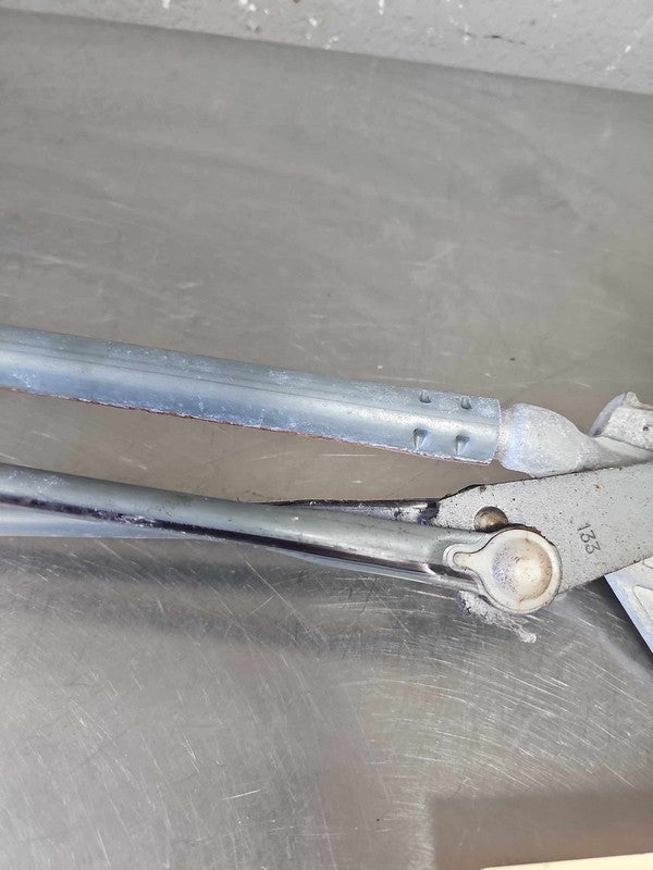 Wiper Trans. Linkage TOYOTA SIENNA 11 12 13 14 15 16 17 18 19 20