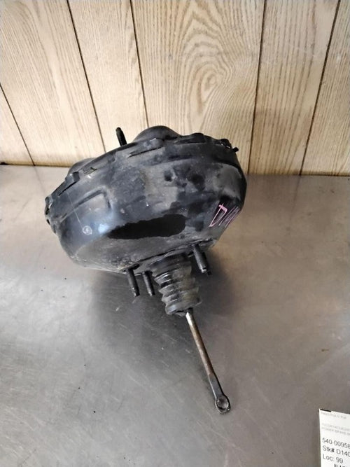 1988-1991 Chevolet Pickup 1500 Power Brake Booster OEM#18060061
