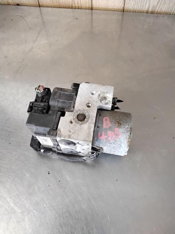 Anti-lock Brake Parts SATURN VUE 04 05 06 07