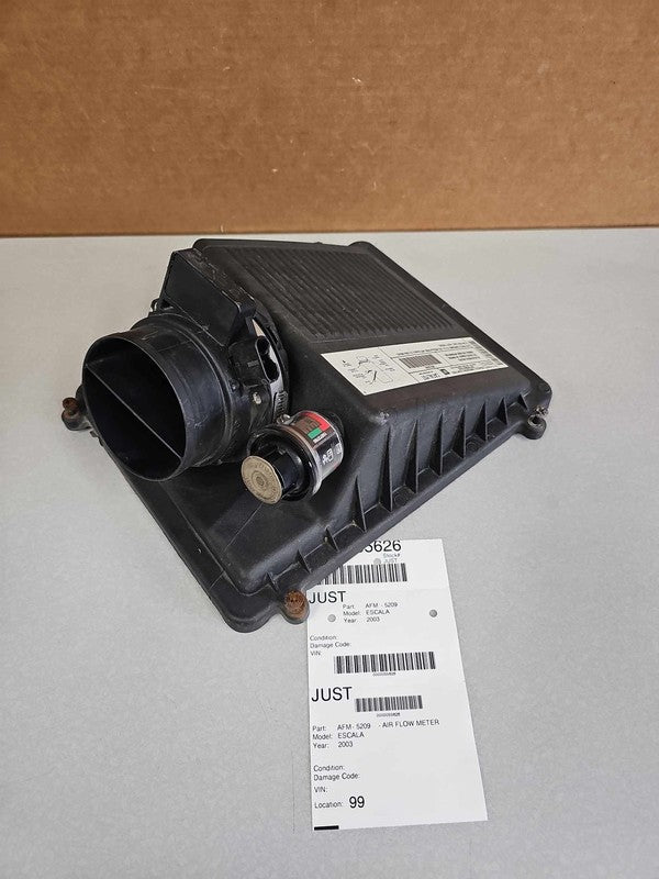 2002-2006 Cadillac Escalade Air Flow Meter OEM#19330121