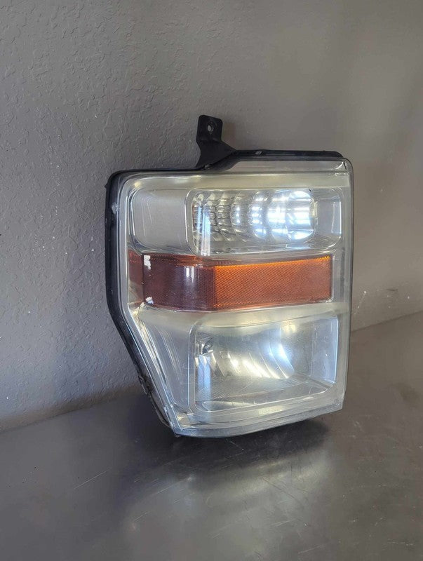 Headlamp Assembly FORD F350 SD PICKUP Right 08 09 10