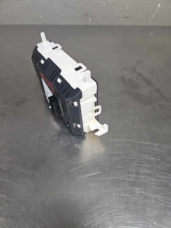 2013 Ford Fiesta Audio & Visual Equip.(radio) OEM#DA6Z10D885BA