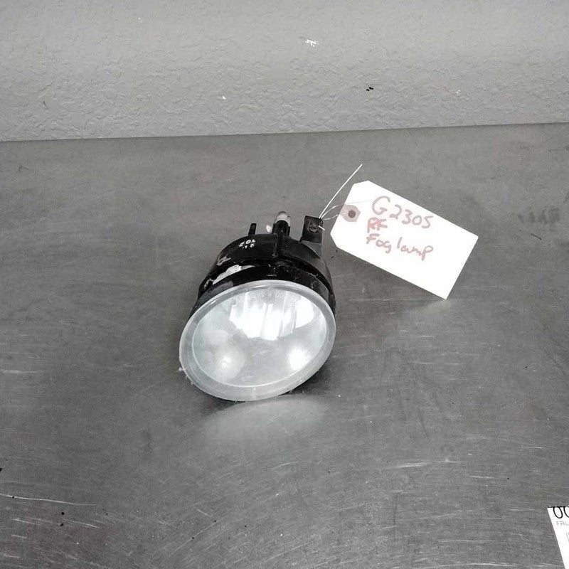 Fog/mark/park/turn Light/lamp NISSAN ARMADA Right 04 05 06 07