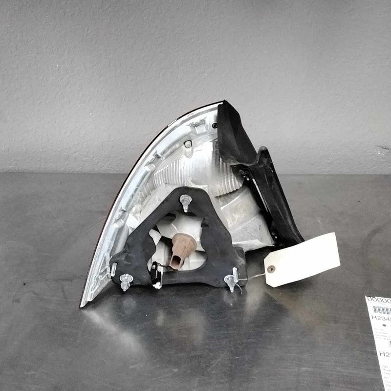 Tail Light Assembly FORD FUSION Right 10 11 12