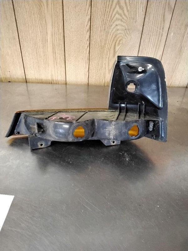 Fog/mark/park/turn Light/lamp FORD RANGER Right 99 00