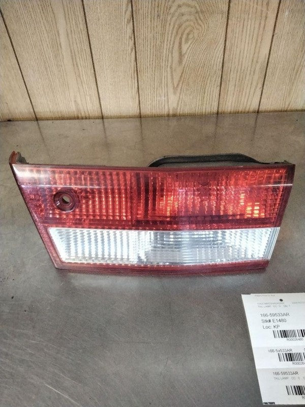 Tail Light Assembly HONDA ACCORD Right 03 04 05