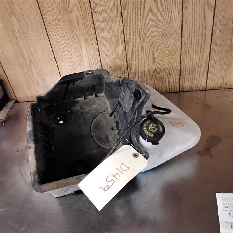 Washer Bottle FORD PICKUP F150 09 10 11 12 13 14