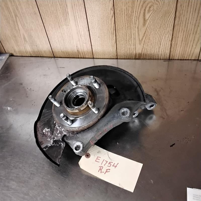 Spindle Knuckle Front CHEVY CAPTIVA Right 12 13 14 15