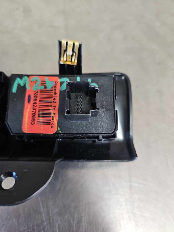 2015-2019 GMC Yukon XL 1500 Headlight Switch (dash Mtd) OEM#84472676