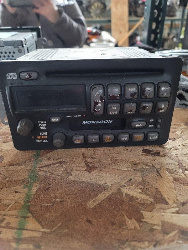 Audio & Visual Equip.(radio) PONTIAC GRAND AM 02 03 04 05
