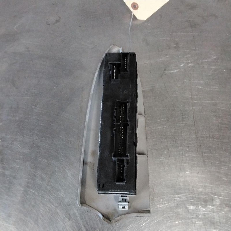 Door Switch Front TRAILBLAZER 06 07 08 09